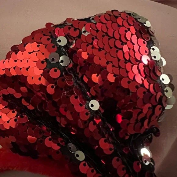 Adorable, holiday headband.  NWT - Picture 2 of 2